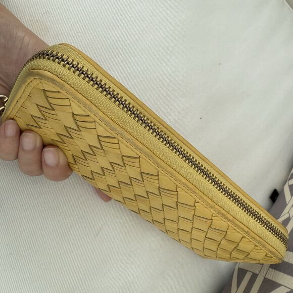 Cole Haan Continental Wallet Zip-Around Leather Weave Woven Travel Zip - Picture 9 of 12